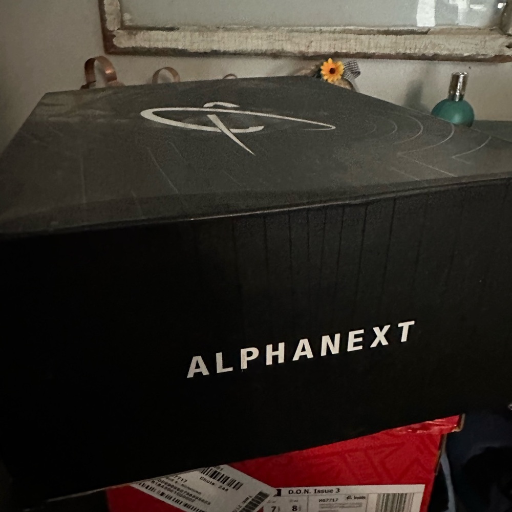 Gordan Hayward 1 Alpha next worn a bit good shape - Picture 6 of 7